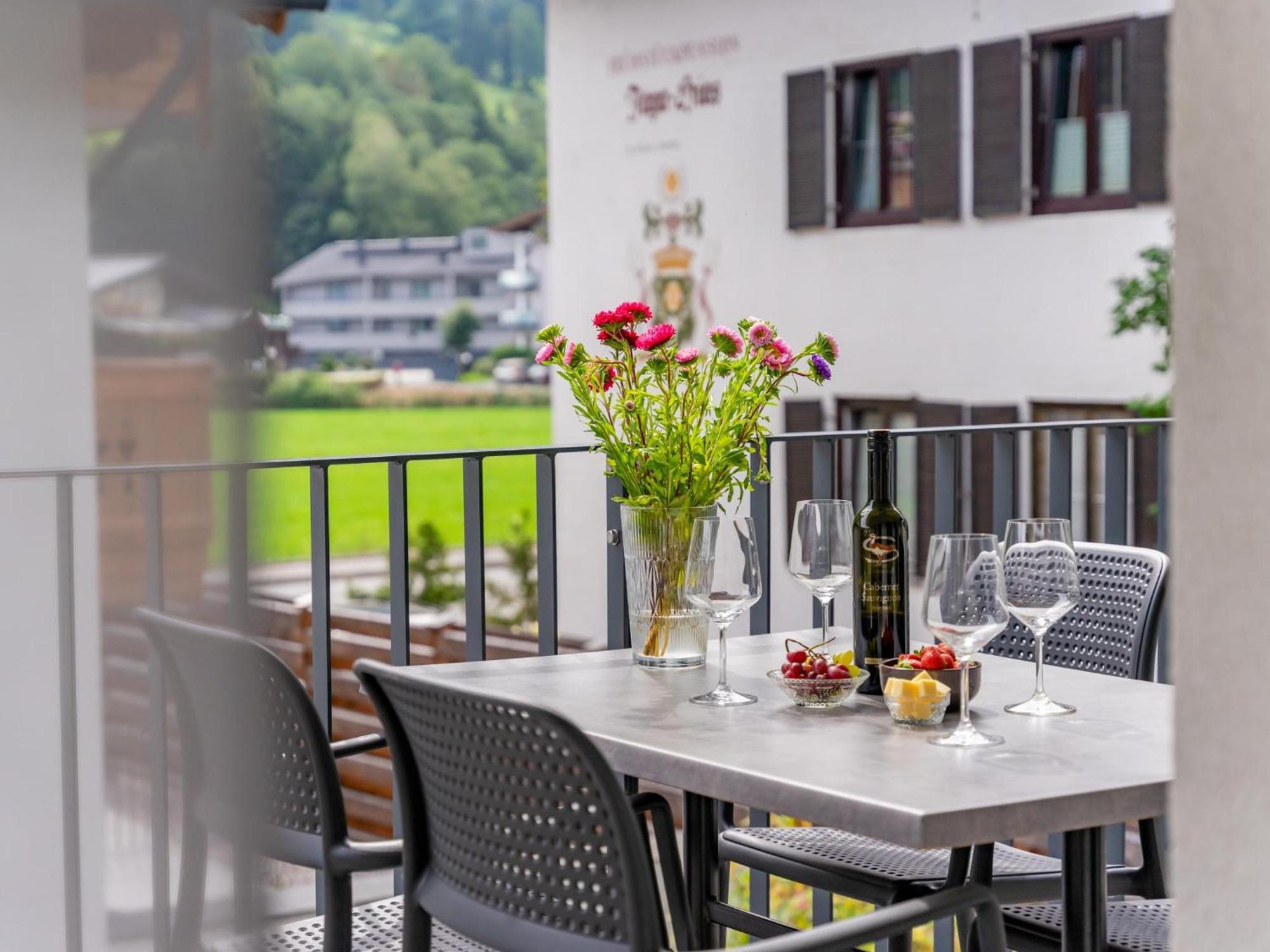 Falken Suites Top 4 Kaprun Kültér fotó